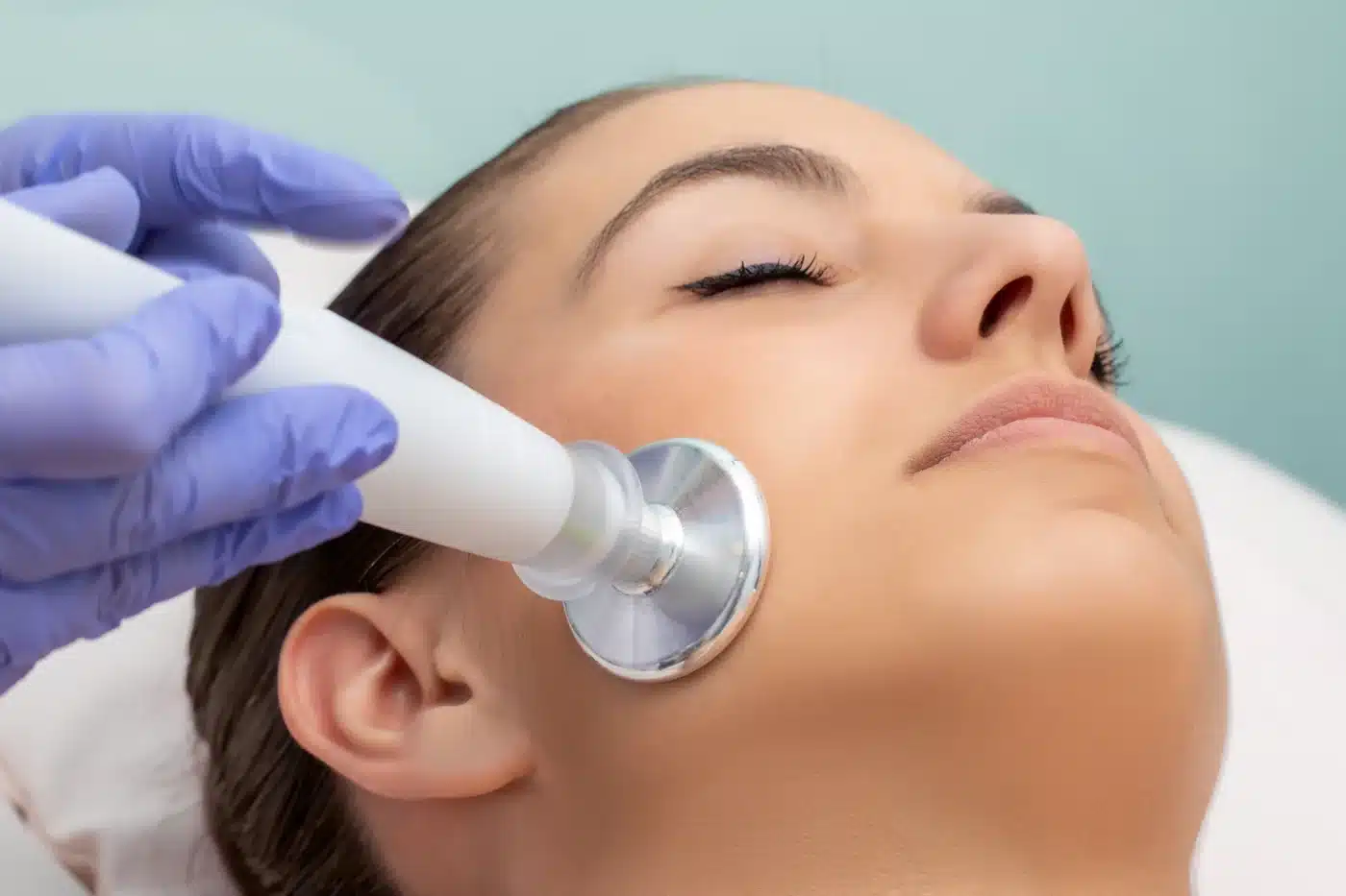 Jet Plasma skin-tightening facial treatment at a Thonotosassa med spa
