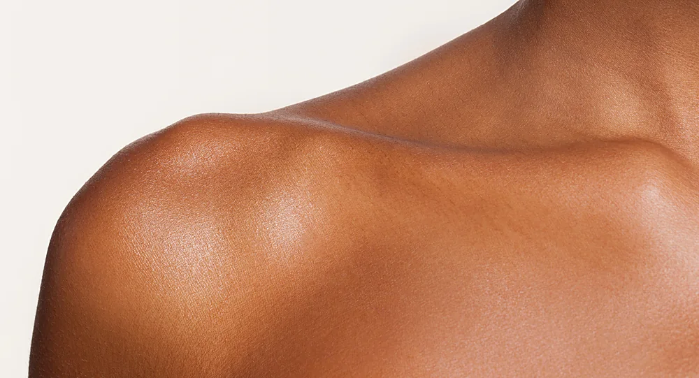 A close-up of even, healthy-looking skin tone and texture after Moveo Glo laser skin rejuvenation, at a Thonotosassa, FL medical spa