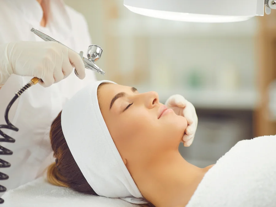 Oxygen and serum infusion during an Oxy2Glo oxygen facial at SpaRx Medical Aesthetics in Thonotosassa, FL